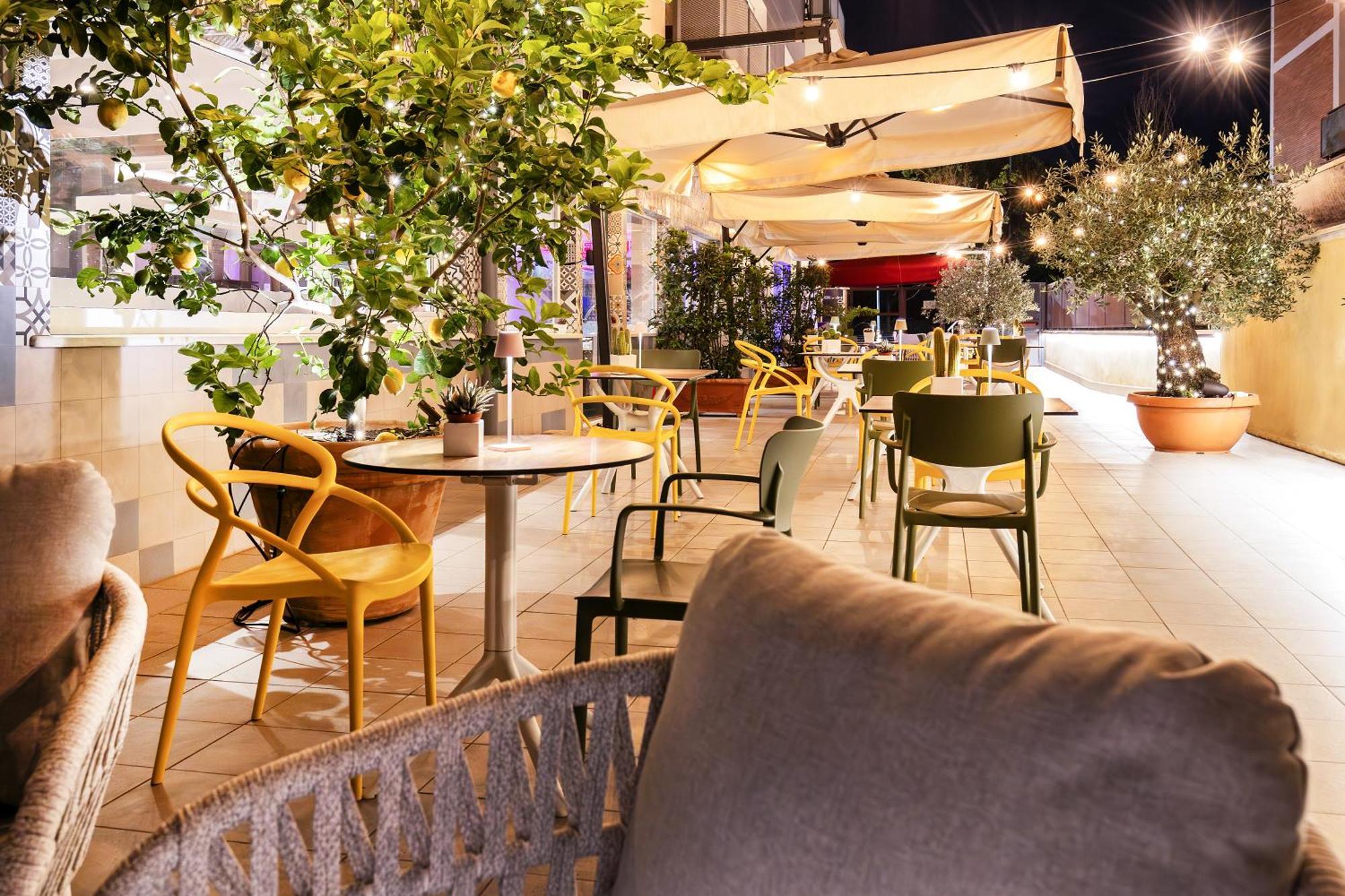 Adesso Hotel — Photos 2